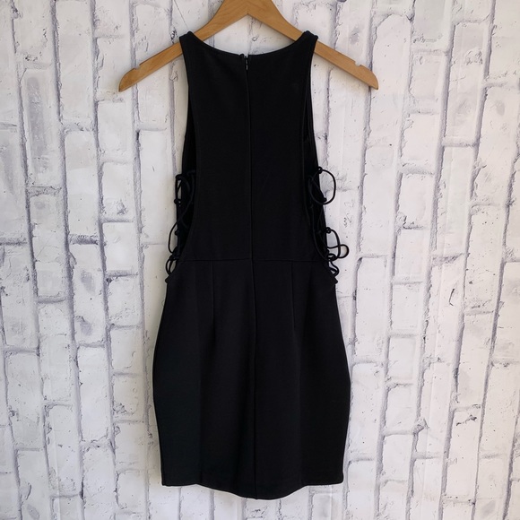 NWT Selfie Leslie Criss Cross Side Bodycon Black Mini - Picture 7 of 7